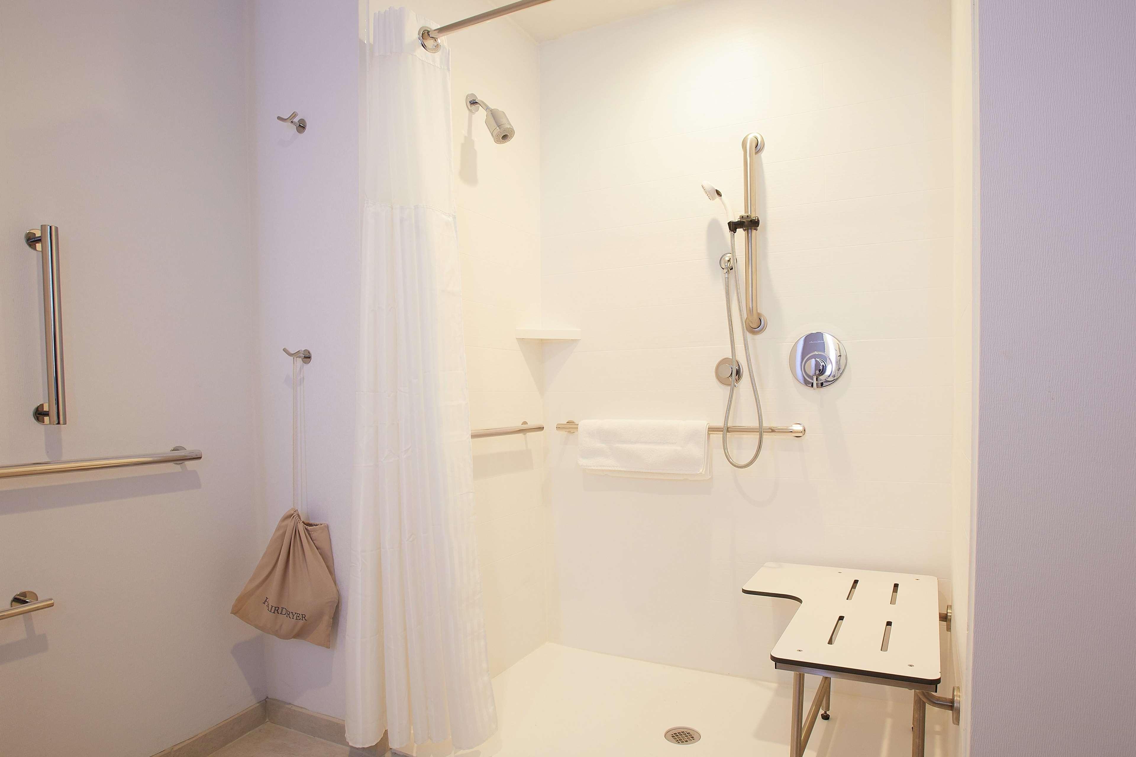 Hilton Garden Inn Elizabethtown Ngoại thất bức ảnh