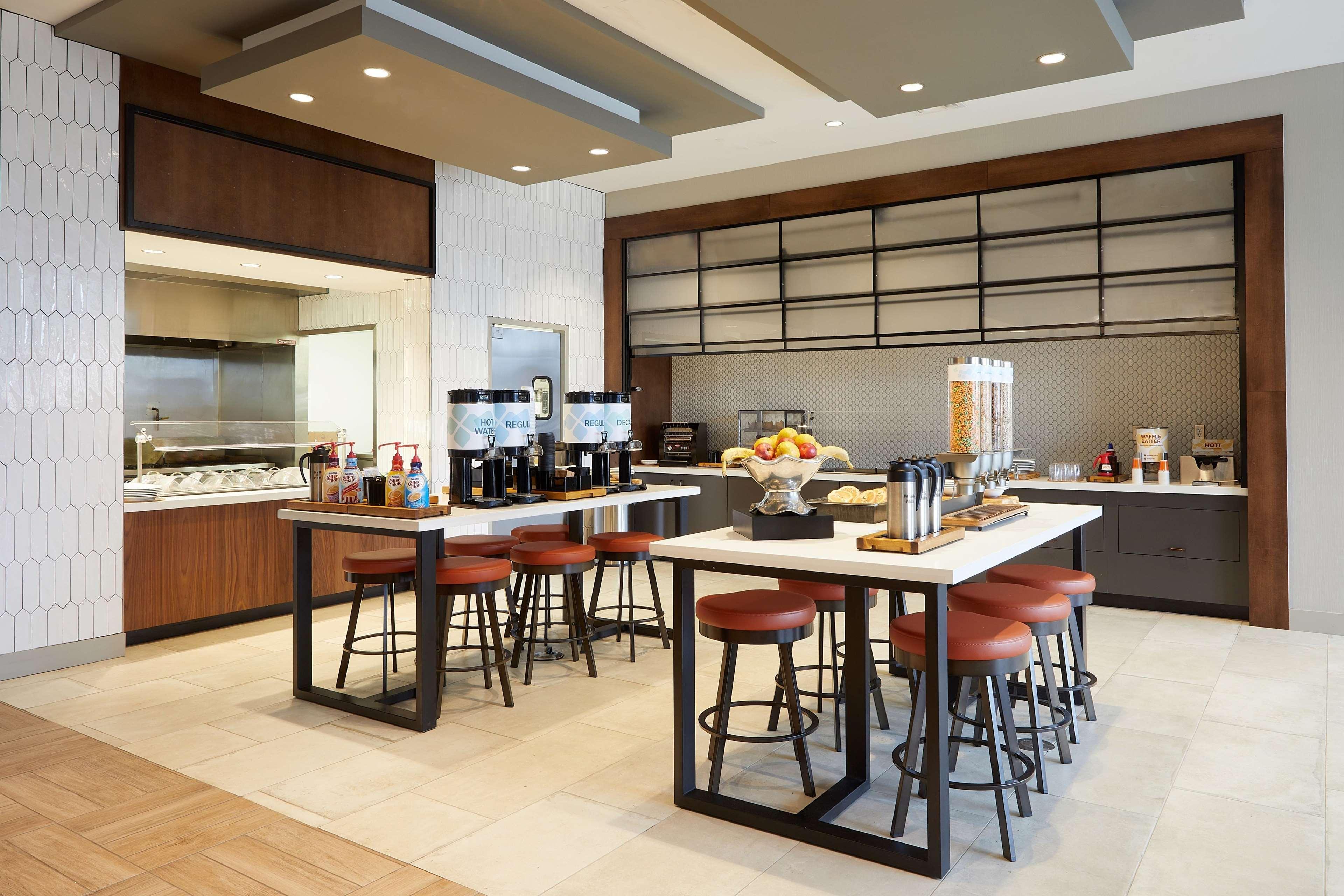 Hilton Garden Inn Elizabethtown Ngoại thất bức ảnh